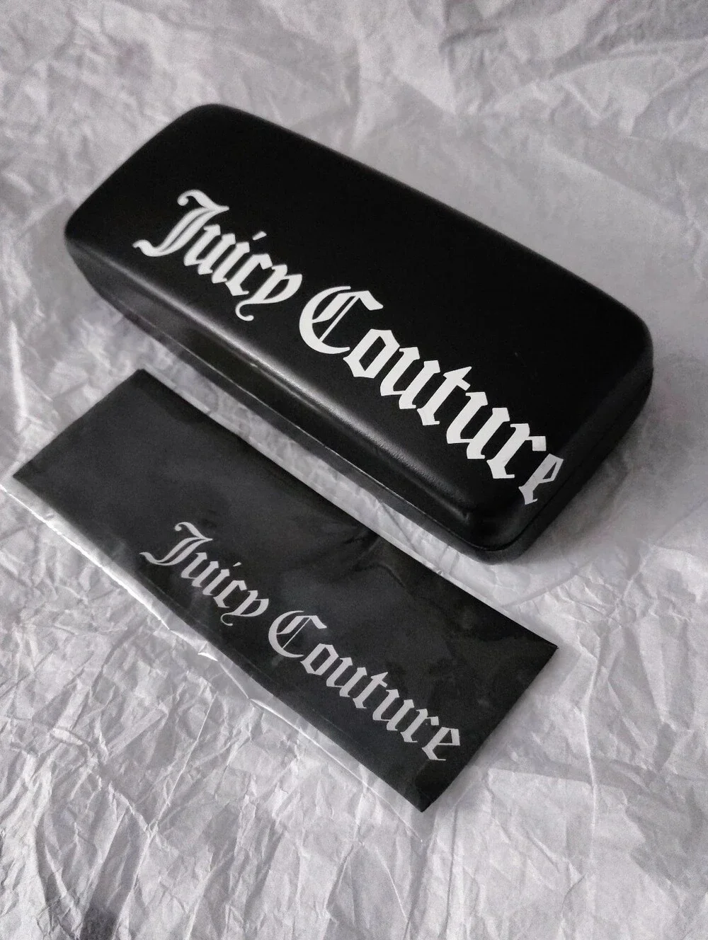 Juicy Couture Glasses Case & Cloth